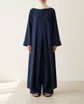 Ensemble 02 Sienne en crêpe Nida bleu nuit : tunique longue fendue et pantalon large, vue de face